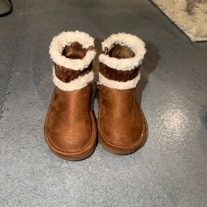 Toddler girl Michael Kors boots